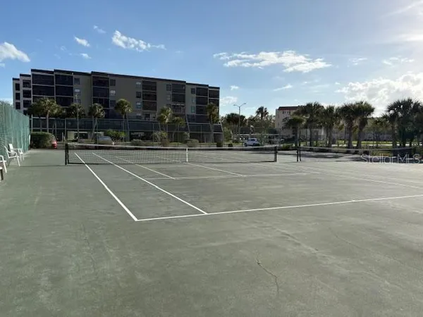 $1,900 | 9860 62nd Avenue North, Unit 1048, St. Petersburg, FL 33708