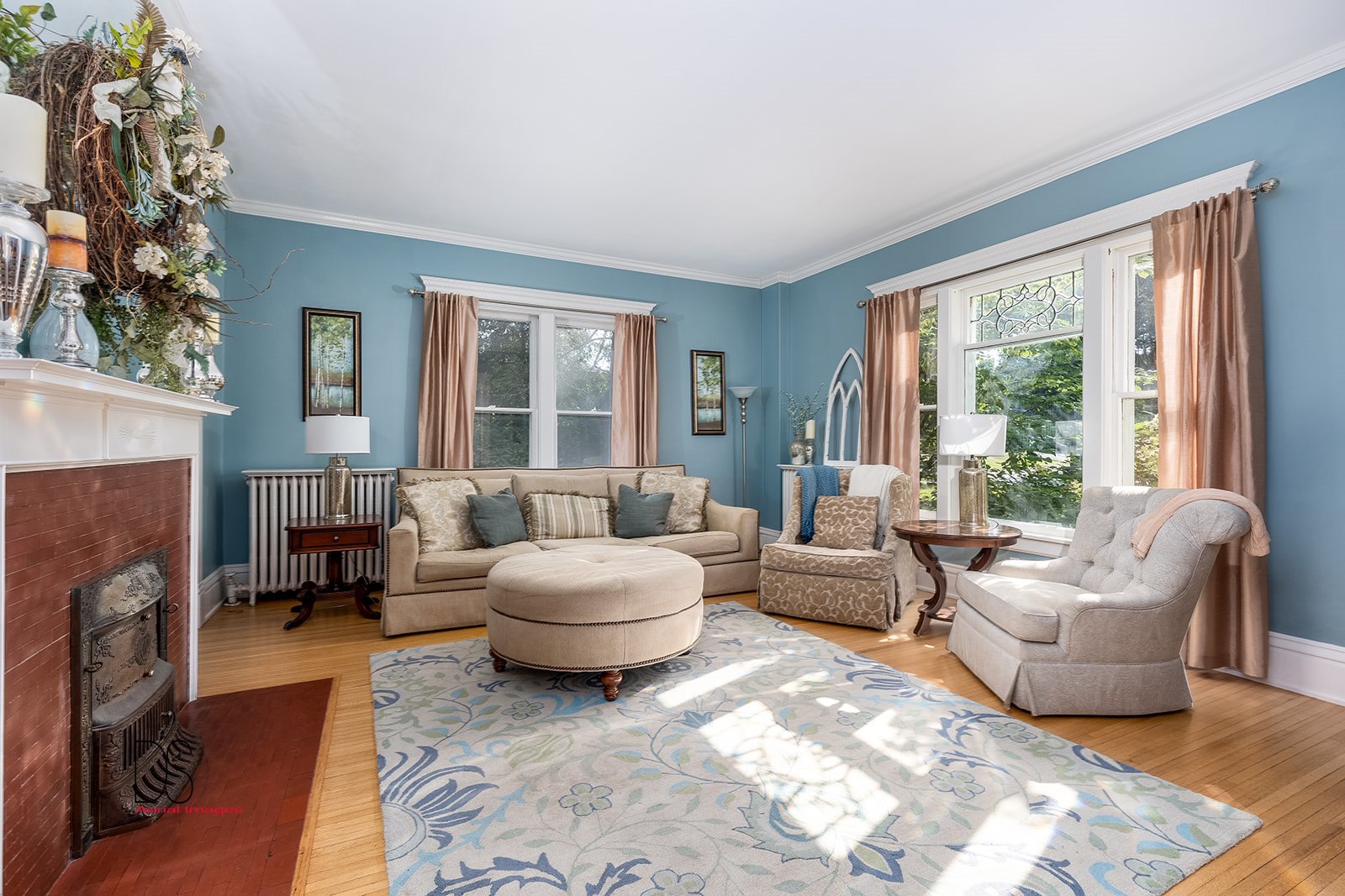1325 South Main Street Princeton, IL 61356 - Photo 7 of 29 a living room with furniture and a large window