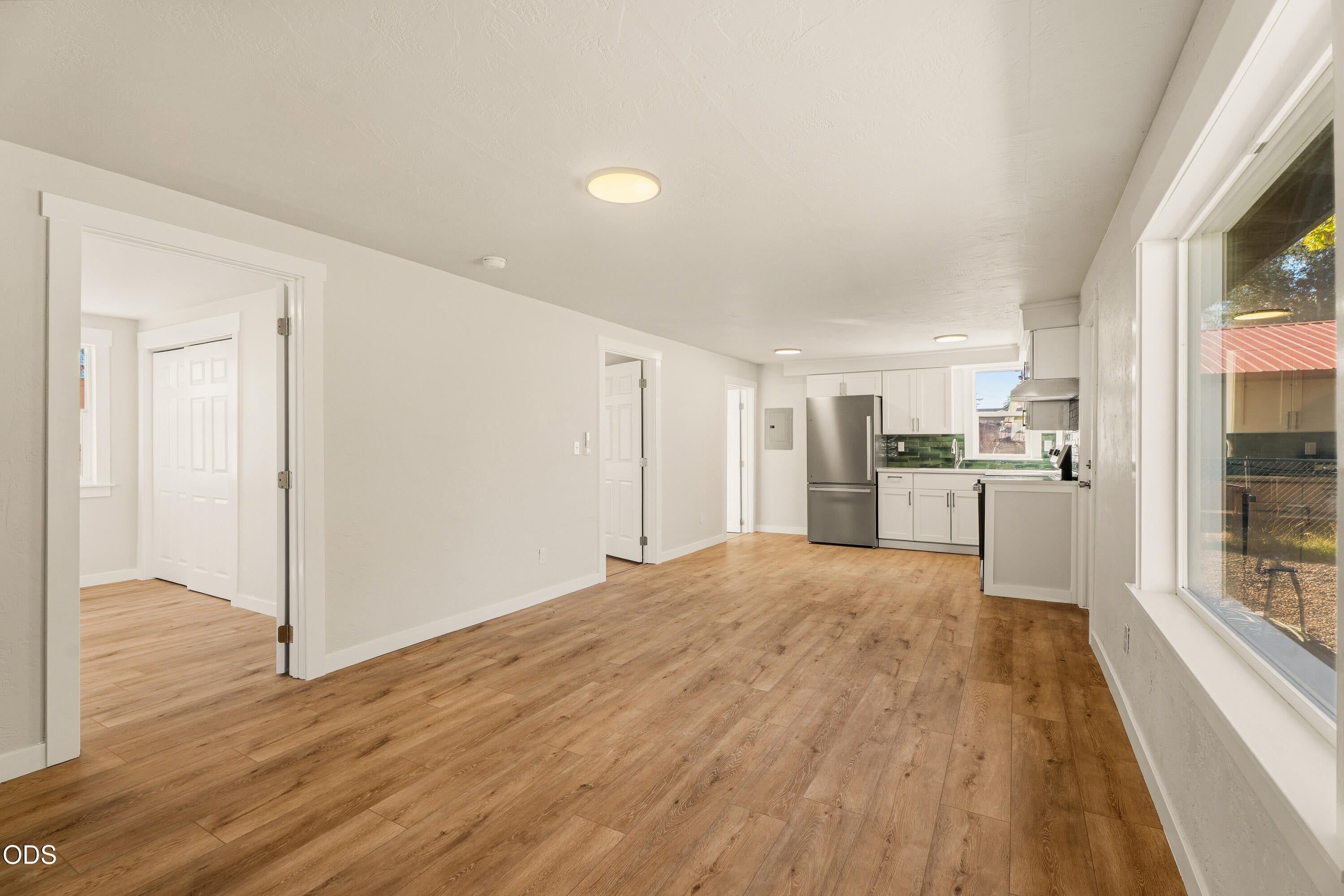 346 Southwest 12th Street Redmond, OR 97756 - Photo 13 of 31 Gallery Image 13