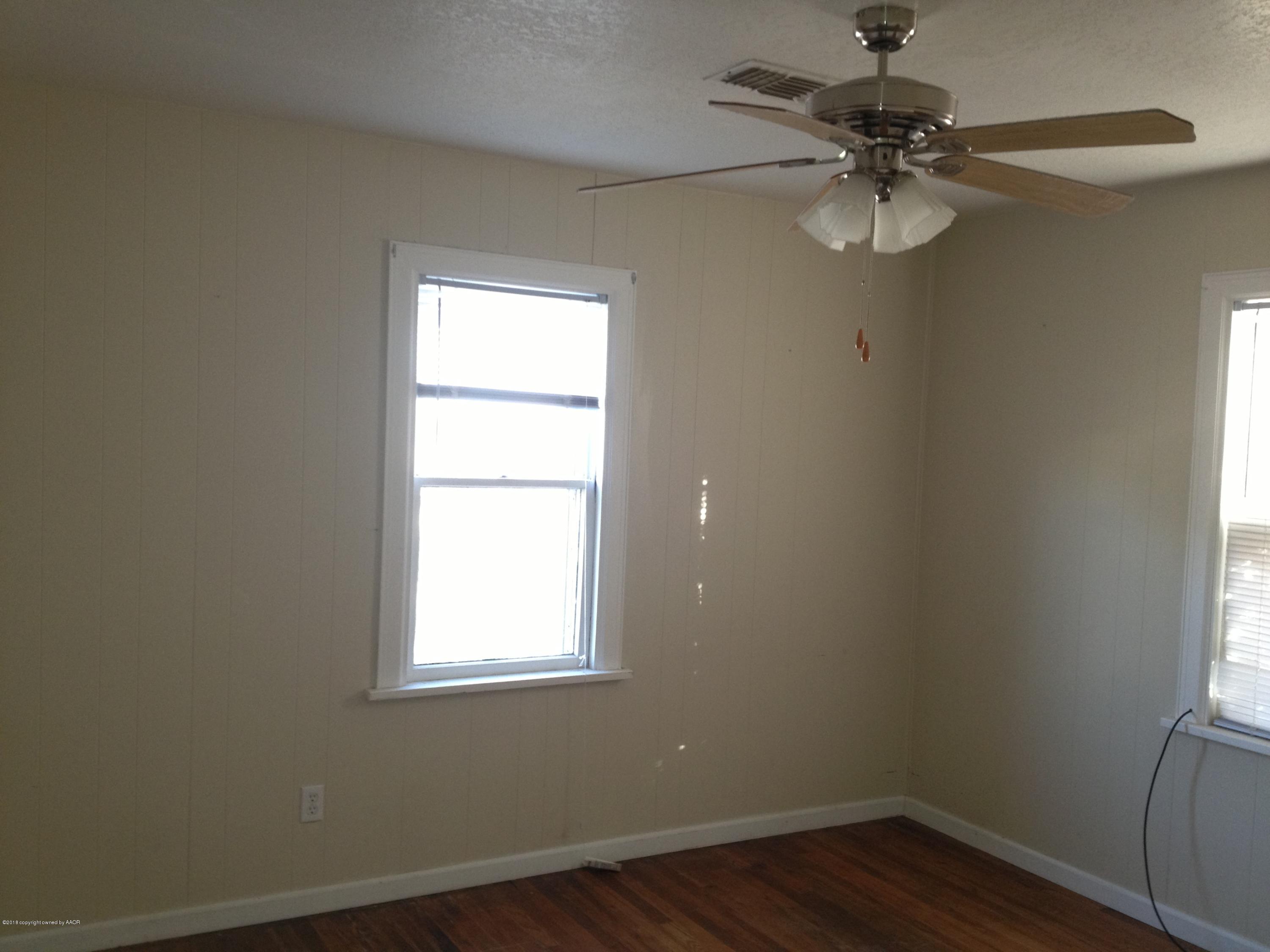 3610 South Taylor Street Amarillo, TX 79110 - Photo 6 of 8 Nov 30, 2012 Misc 090