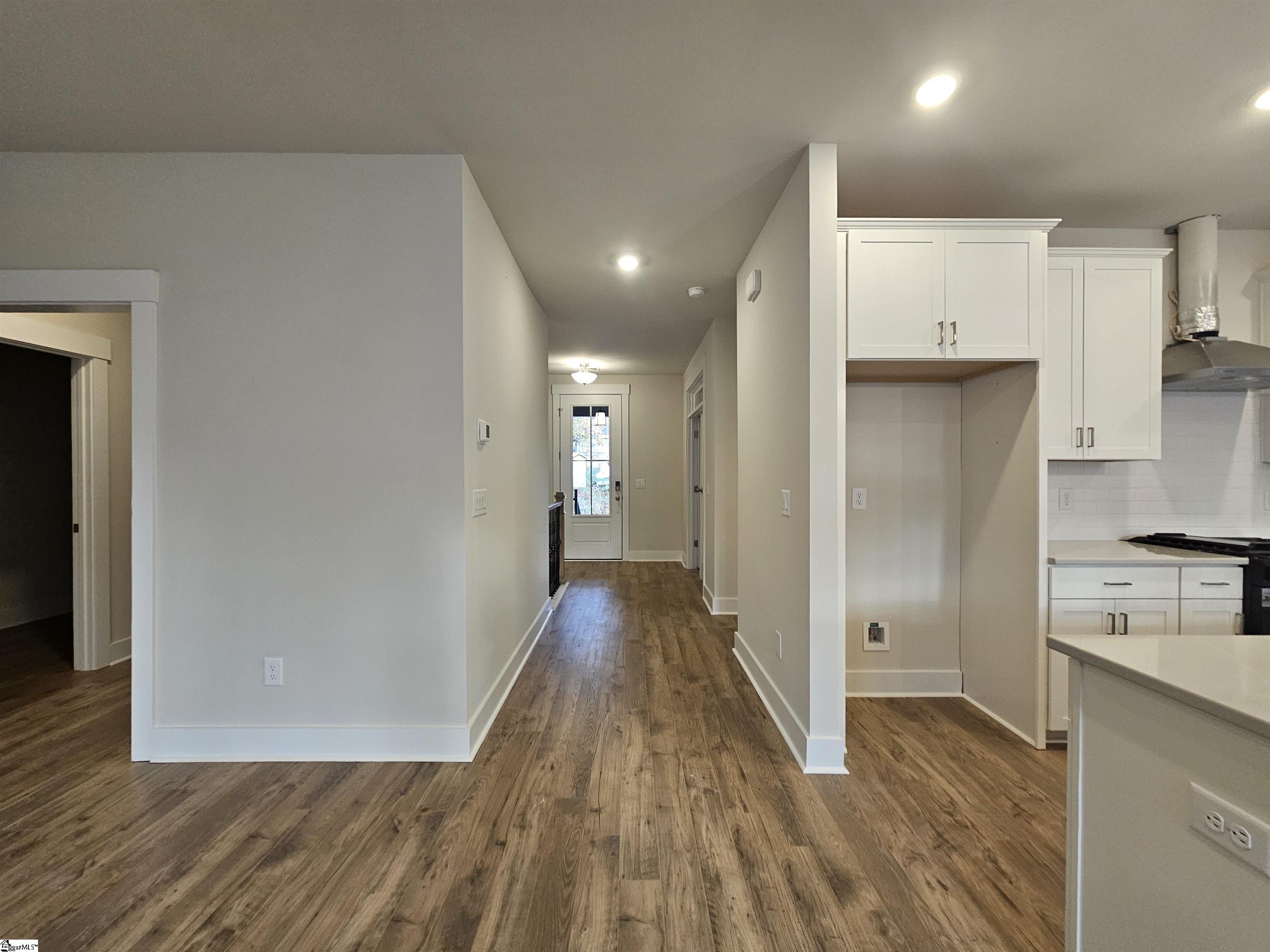 228 Jacqueline Road Piedmont, SC 29673 - Photo 2 of 29