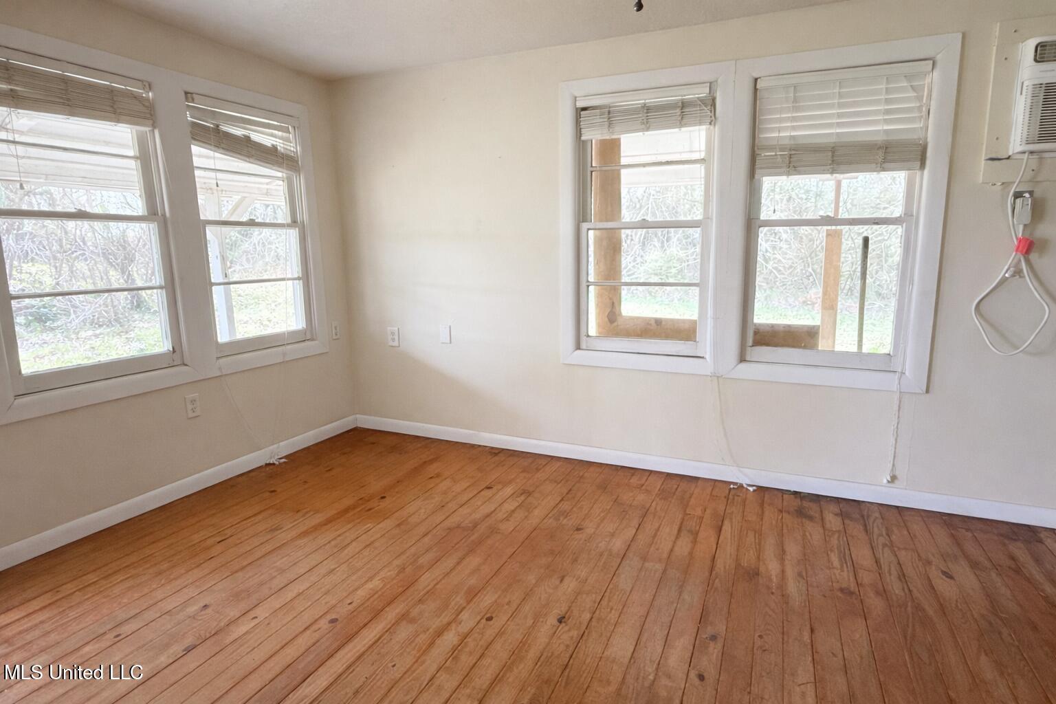 2203 Cooks Corner Road Lucedale, MS 39452 - Photo 4 of 5 Living