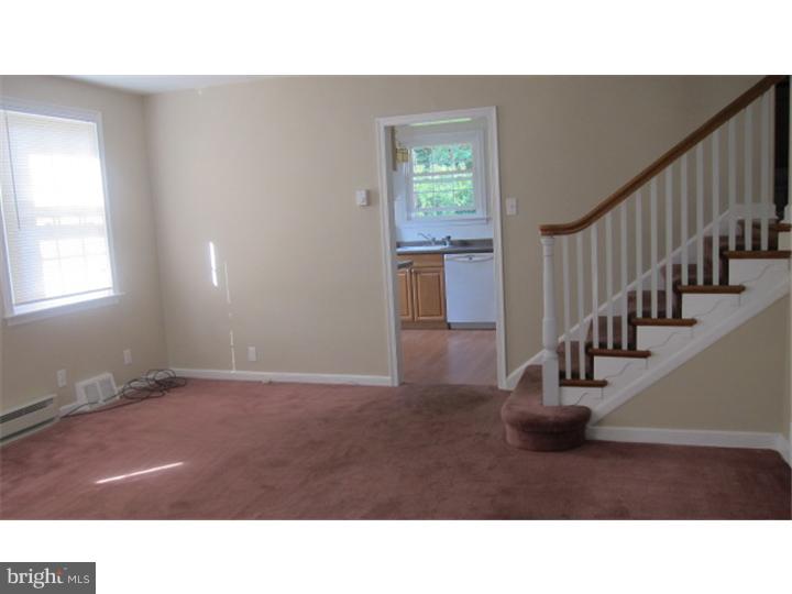 26 North Malin Road Broomall, PA 19008 - Photo 8 of 20 Gallery Image 8