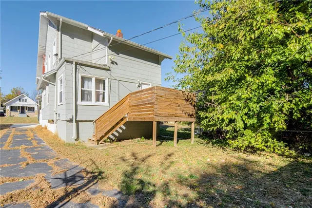 $170,000 | 3335 Bales Avenue, Kansas City, MO 64128