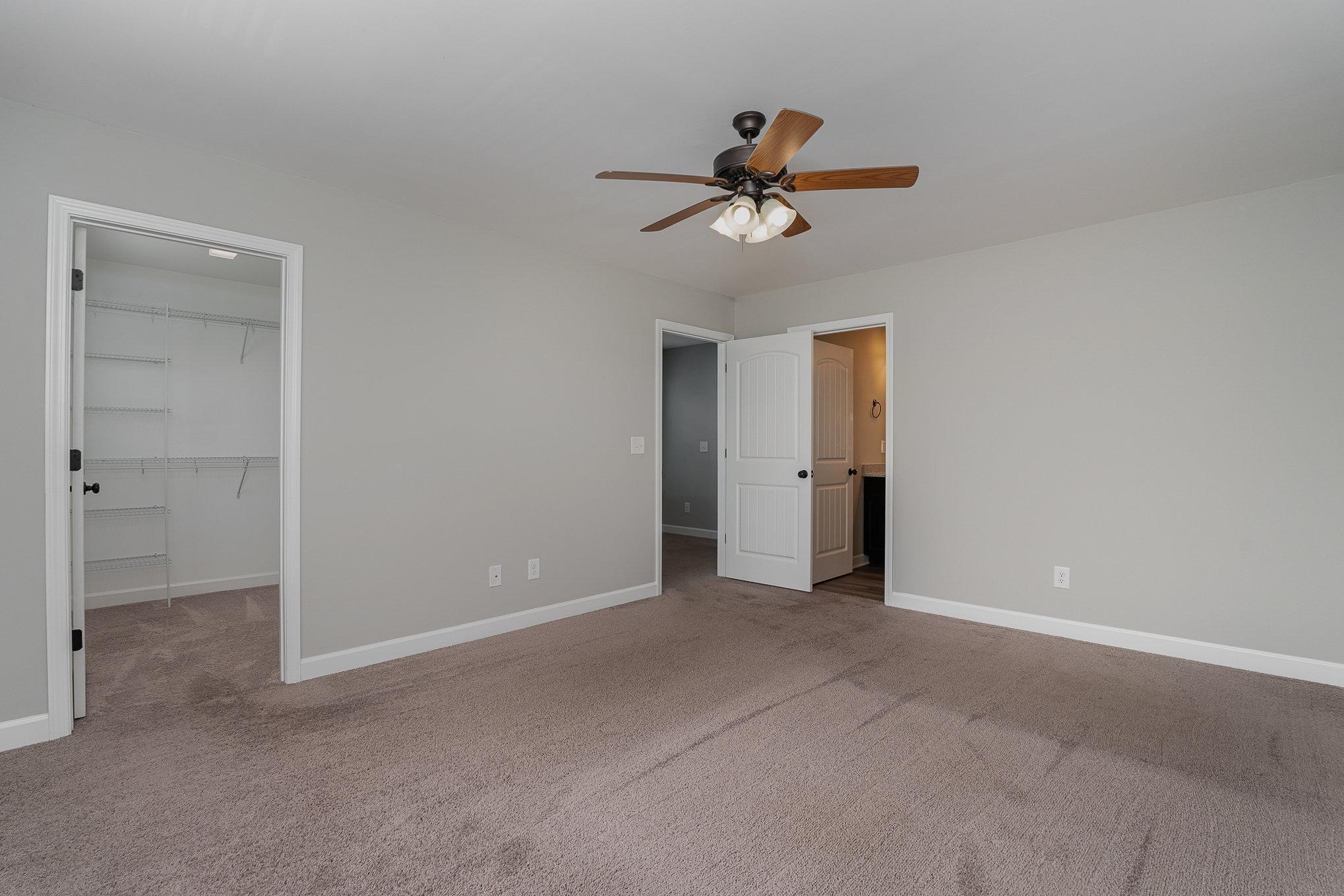 407 East 3rd Street Princeton, NC 27569 - Photo 9 of 18 a view of an empty room
