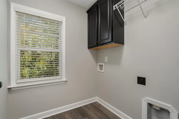 $1,675 | 407 East 3rd Street, Princeton, NC 27569