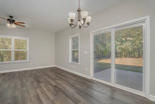 $1,675 | 407 East 3rd Street, Princeton, NC 27569