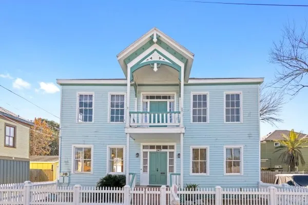 $419,000 | 2417 Avenue M, Galveston, TX 77550