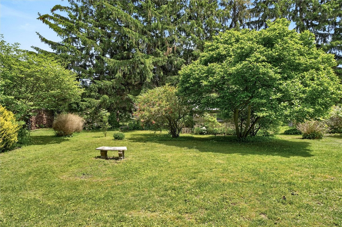 52 Mill Road Greece, NY 14626 - Photo 6 of 49