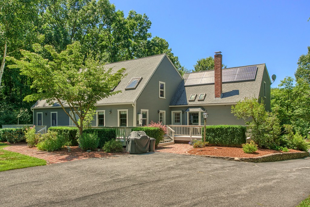 319 Brockelman Road Lancaster, MA 01523 - Photo 1 of 30 Gallery Image 1