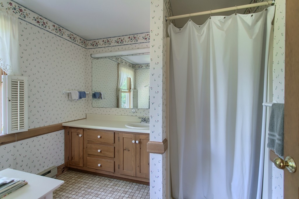 319 Brockelman Road Lancaster, MA 01523 - Photo 27 of 30 Gallery Image 27