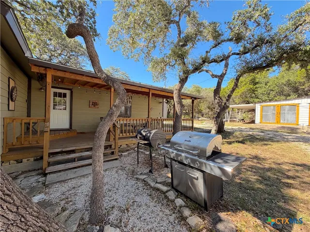 $324,000 | 1647 Westview Ct Drive, Canyon Lake, TX 78133