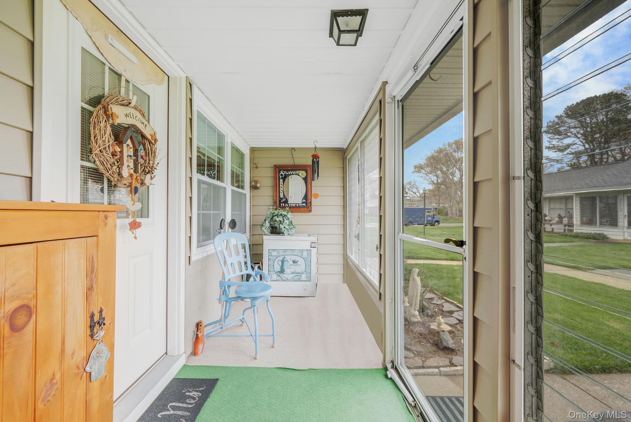 265 Newcastle Court, Unit B Ridge, NY 11961 - Photo 6 of 34