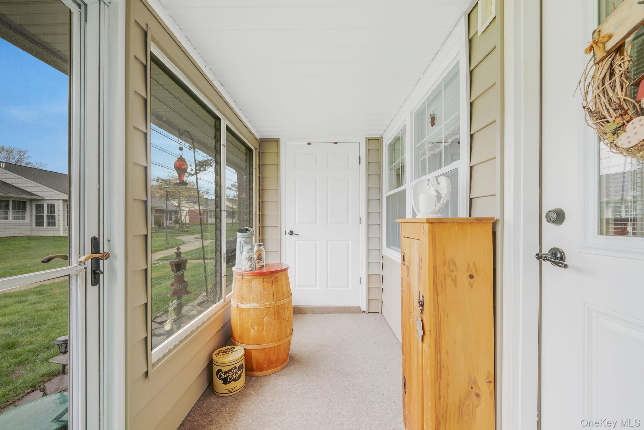 265 Newcastle Court, Unit B Ridge, NY 11961 - Photo 7 of 34