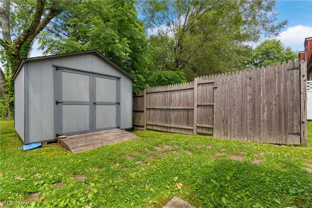 5768 Nolley Road Akron, OH 44319 - Photo 29 of 38