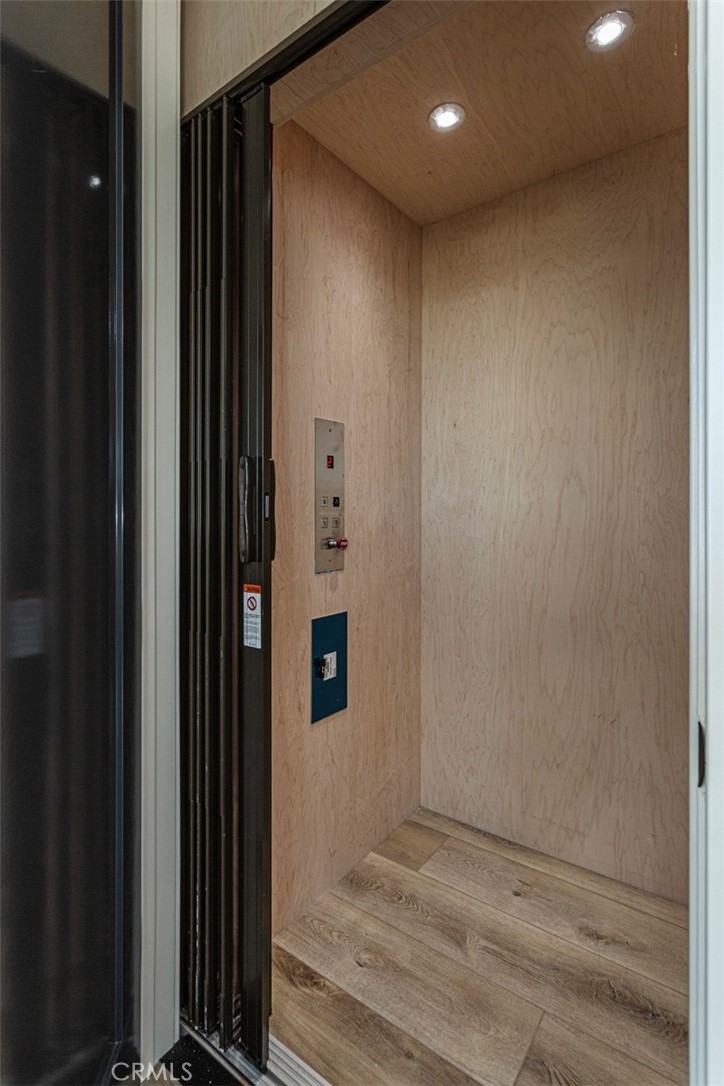 328 3rd Street Huntington Beach, CA 92648 - Photo 15 of 42 a view of a hallway