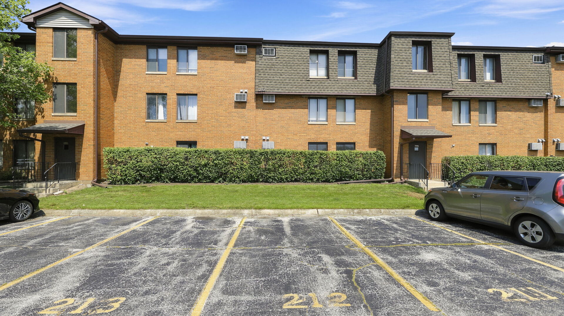645 Briar Hill Lane, Unit 2 Addison, IL 60101 - Photo 20 of 20