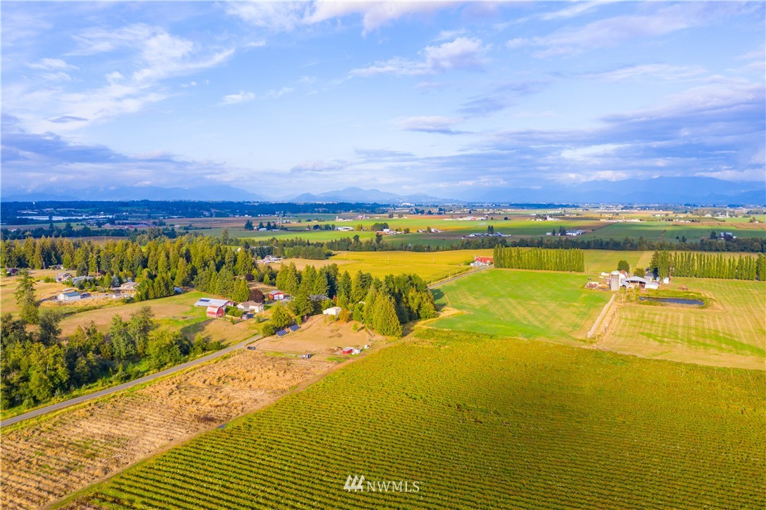 735 Barnhart Road Lynden, WA 98264 - Photo 6 of 15