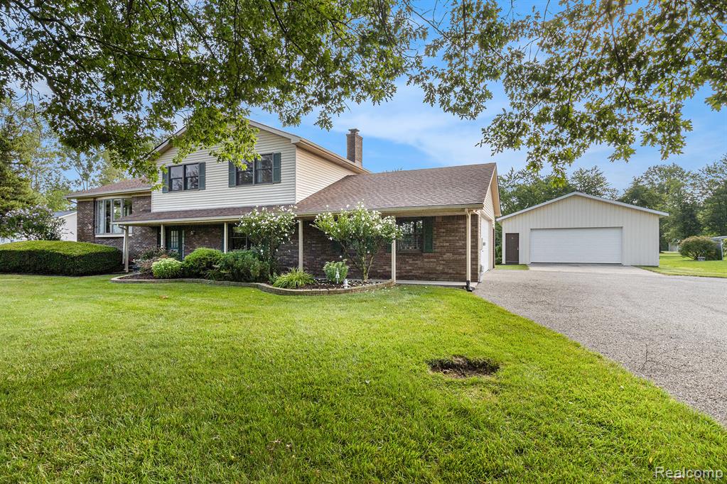 12956 Fessner Road Carleton, MI 48117 - Photo 2 of 38
