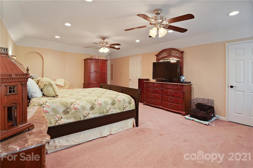 1446 Deer Run Road Catawba, SC 29704 - Photo 19 of 46 Gallery Image 19