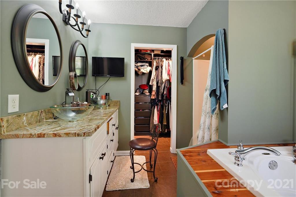 1446 Deer Run Road Catawba, SC 29704 - Photo 22 of 46 Gallery Image 22