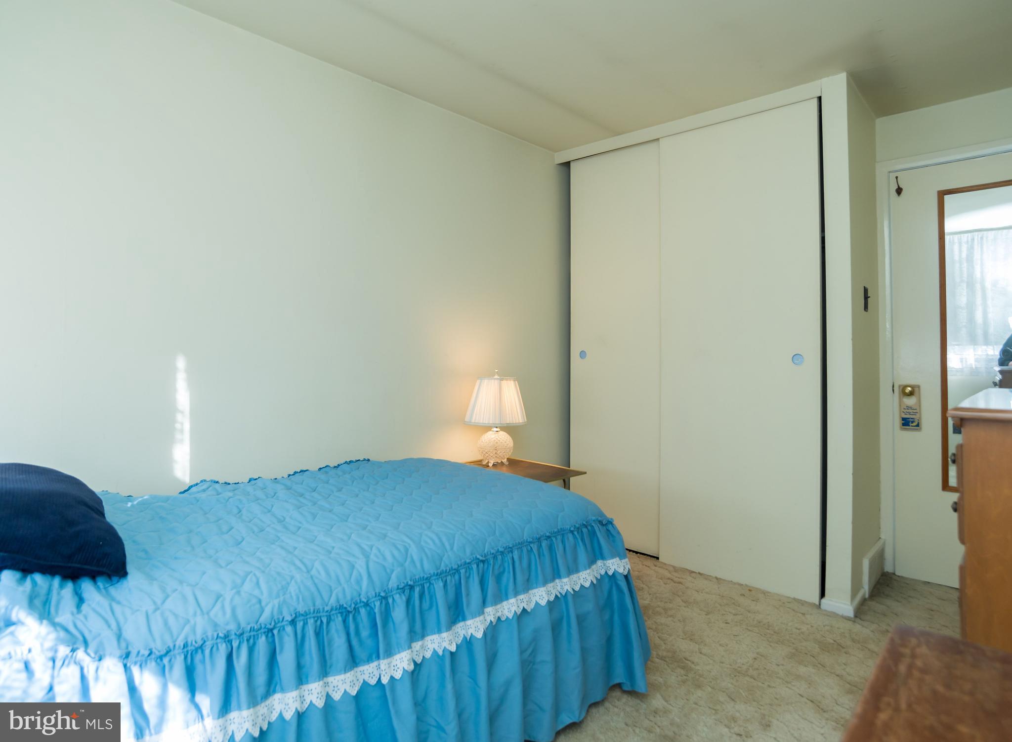 4206 Whiting Road Philadelphia, PA 19154 - Photo 14 of 20 2nd bedroom