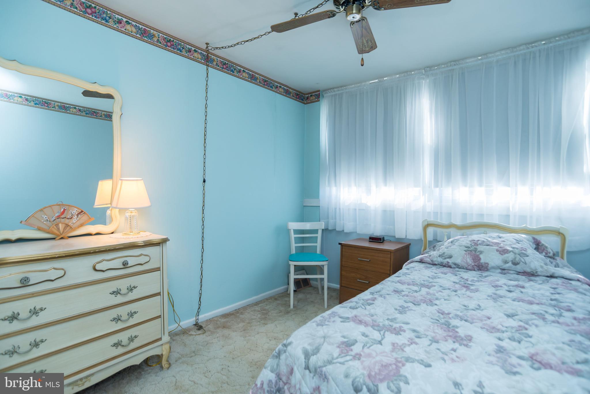 4206 Whiting Road Philadelphia, PA 19154 - Photo 16 of 20 3rd bedroom