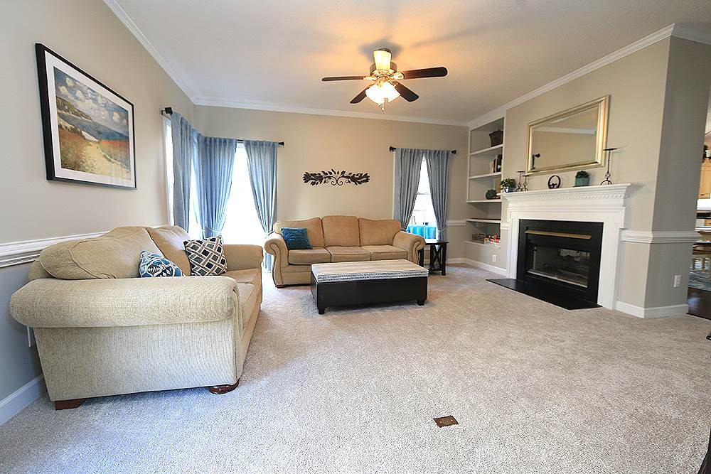 5628 Raddington Street Raleigh, NC 27613 - Photo 7 of 25 Family Room