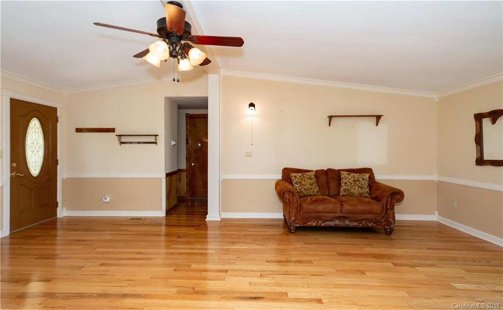 6831 Lineberger Road Denver, NC 28037 - Photo 4 of 24 Gallery Image 4