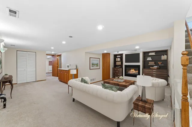 $365,000 | 264 Inglewood Street, Long Lake, MN 55356