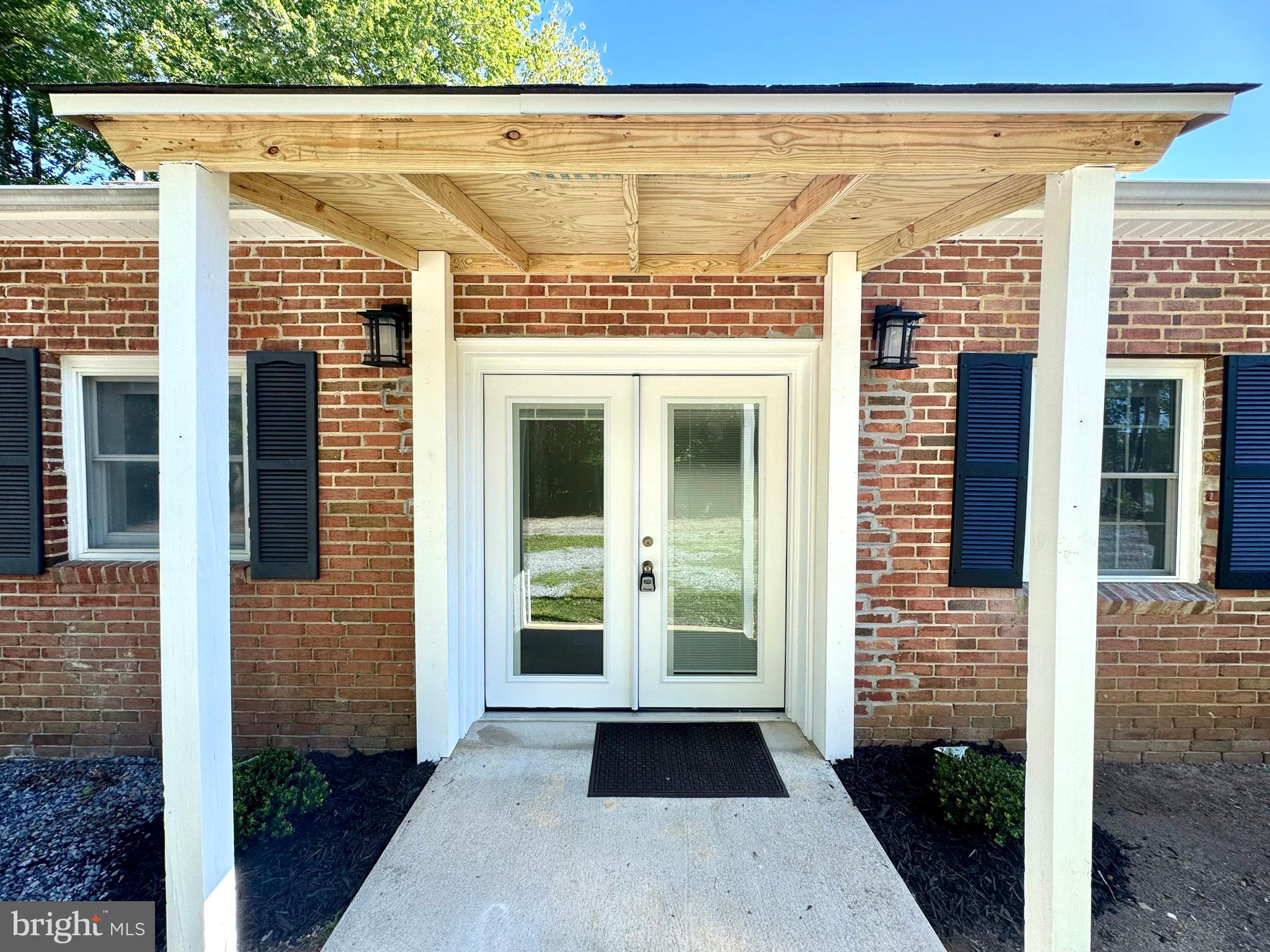 8190 Marshall Corner Road Pomfret, MD 20675 - Photo 2 of 28 a view of a entryway of the house