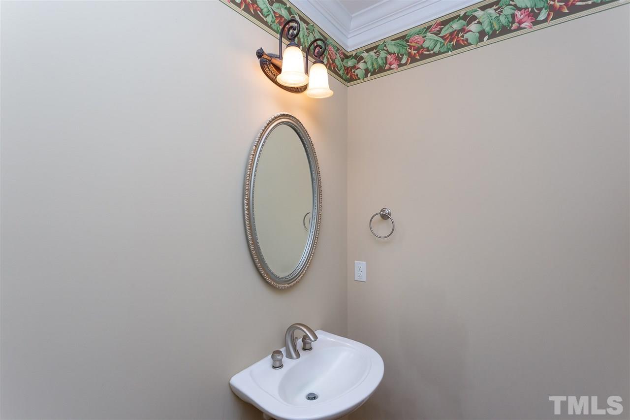 3916 Lauriston Road Raleigh, NC 27616 - Photo 15 of 29 Gallery Image 15