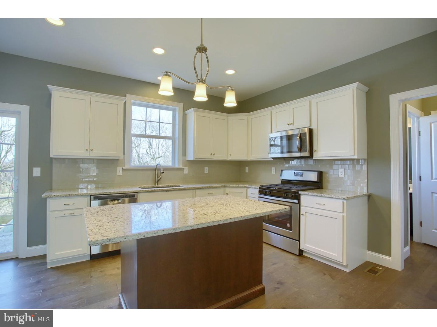 25 Wooltown Road Wernersville, PA 19565 - Photo 4 of 25 Gallery Image 4