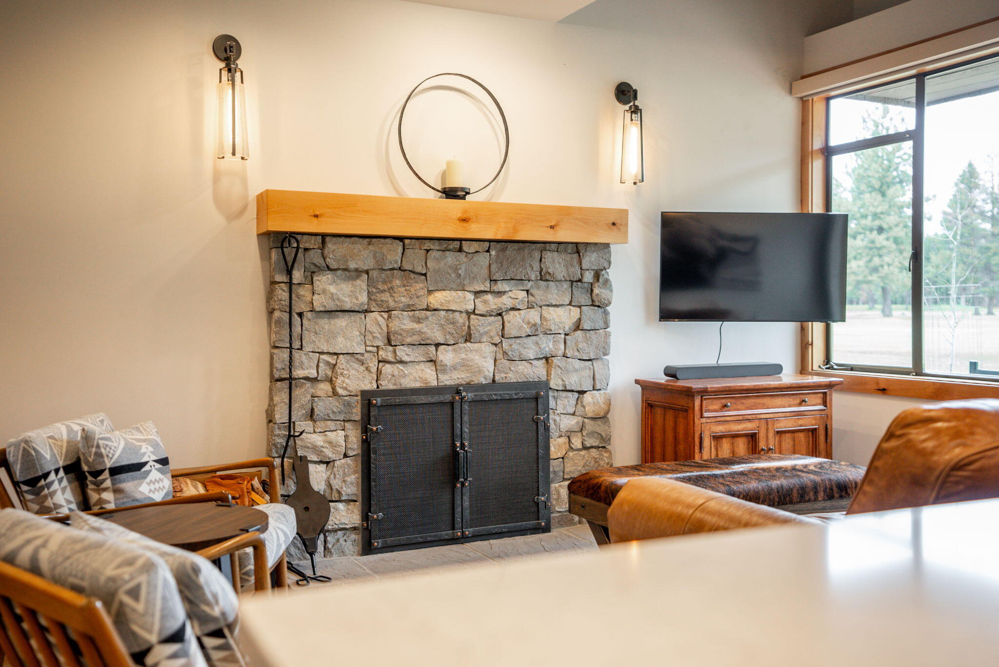 13400 Fox Tail, Unit GCC101 Black Butte Ranch, OR 97759 - Photo 7 of 45