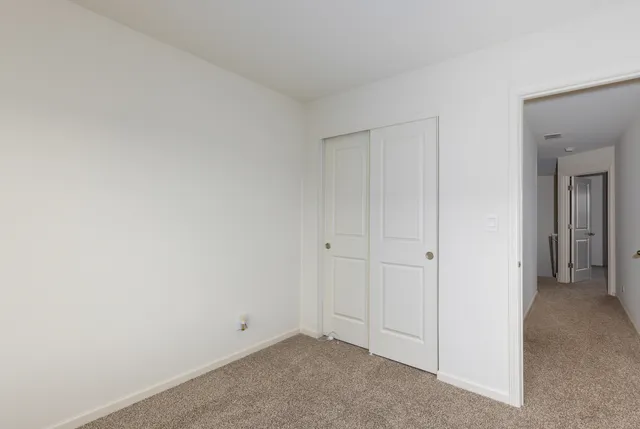 $2,850 | 3831 Currant Lane, Elgin, IL 60124