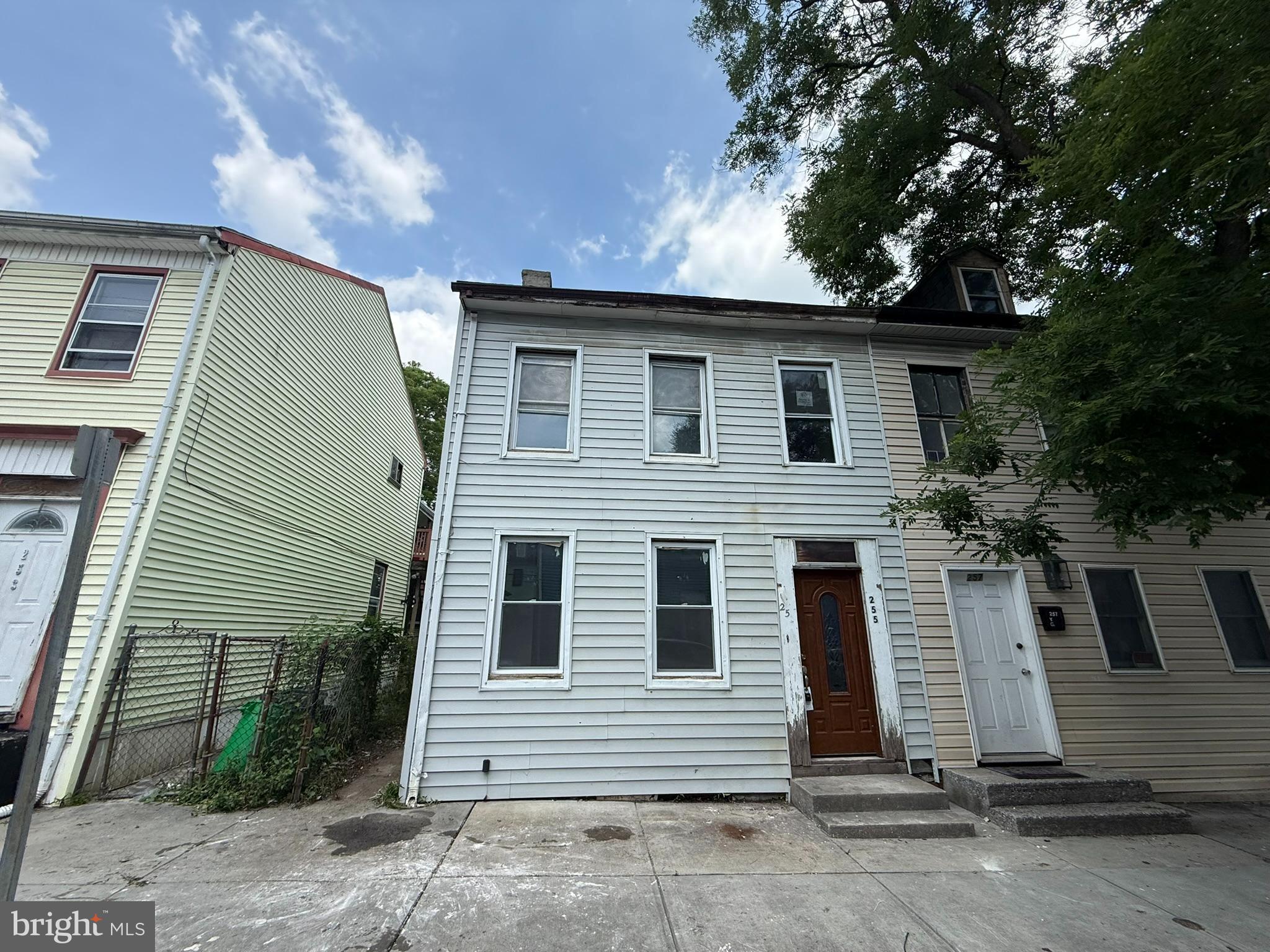 255 Walnut Street York, PA 17403 - Photo 2 of 26