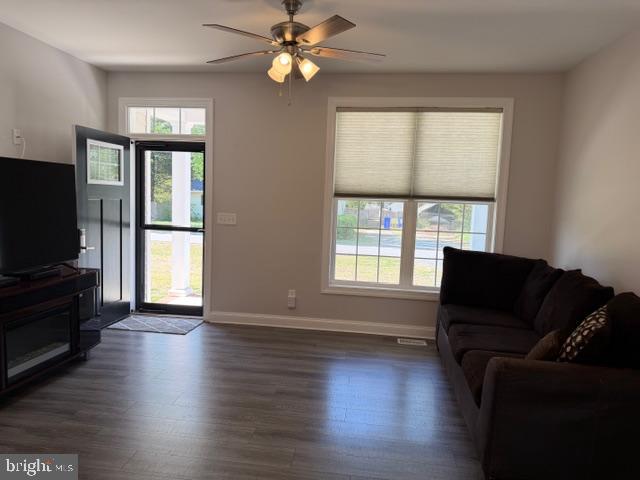 209 3rd Street Crumpton, MD 21628 - Photo 12 of 108