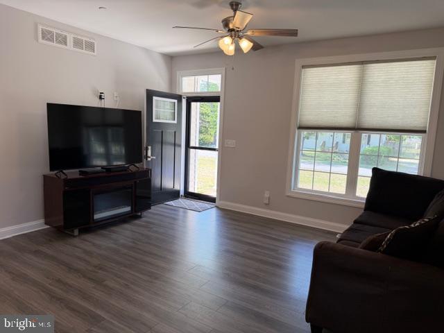 209 3rd Street Crumpton, MD 21628 - Photo 8 of 108