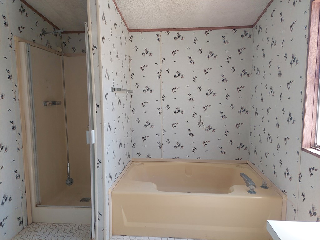 943 Lange Road Harper, TX 78631 - Photo 7 of 14 Gallery Image 7