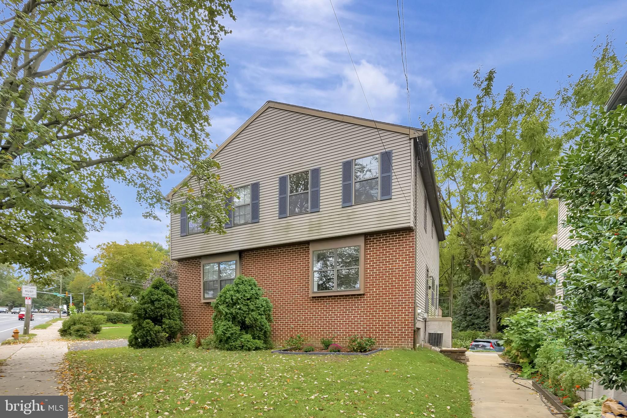 8928 Ridge Avenue Philadelphia, PA 19128 - Photo 3 of 30 Gallery Image 3