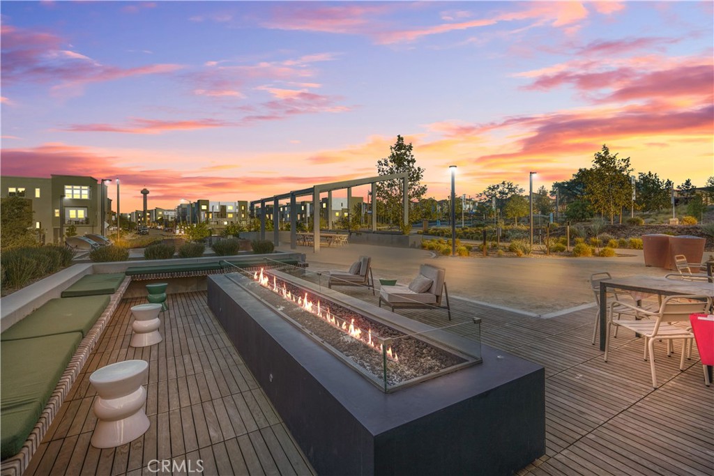 27367 Thunder Ridge Valencia, CA 91381 - Photo 37 of 43 Gallery Image 37