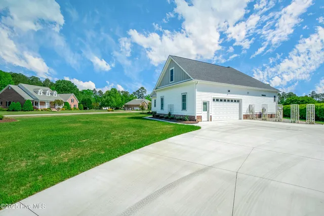 $575,000 | 106 Morgana Drive, Hertford, NC 27944