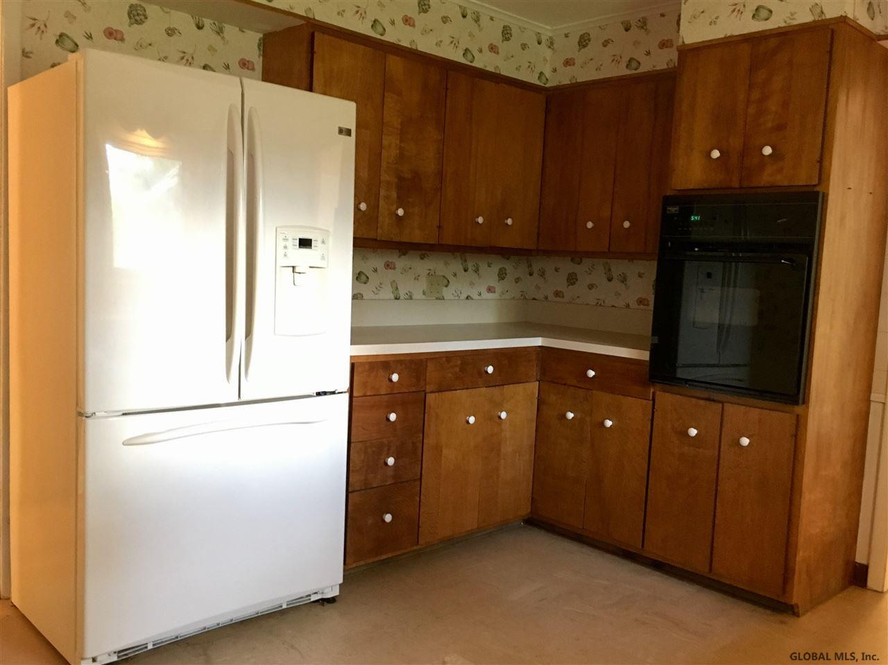 6 Witte Road Guilderland, NY 12203 - Photo 6 of 21 Photo 6