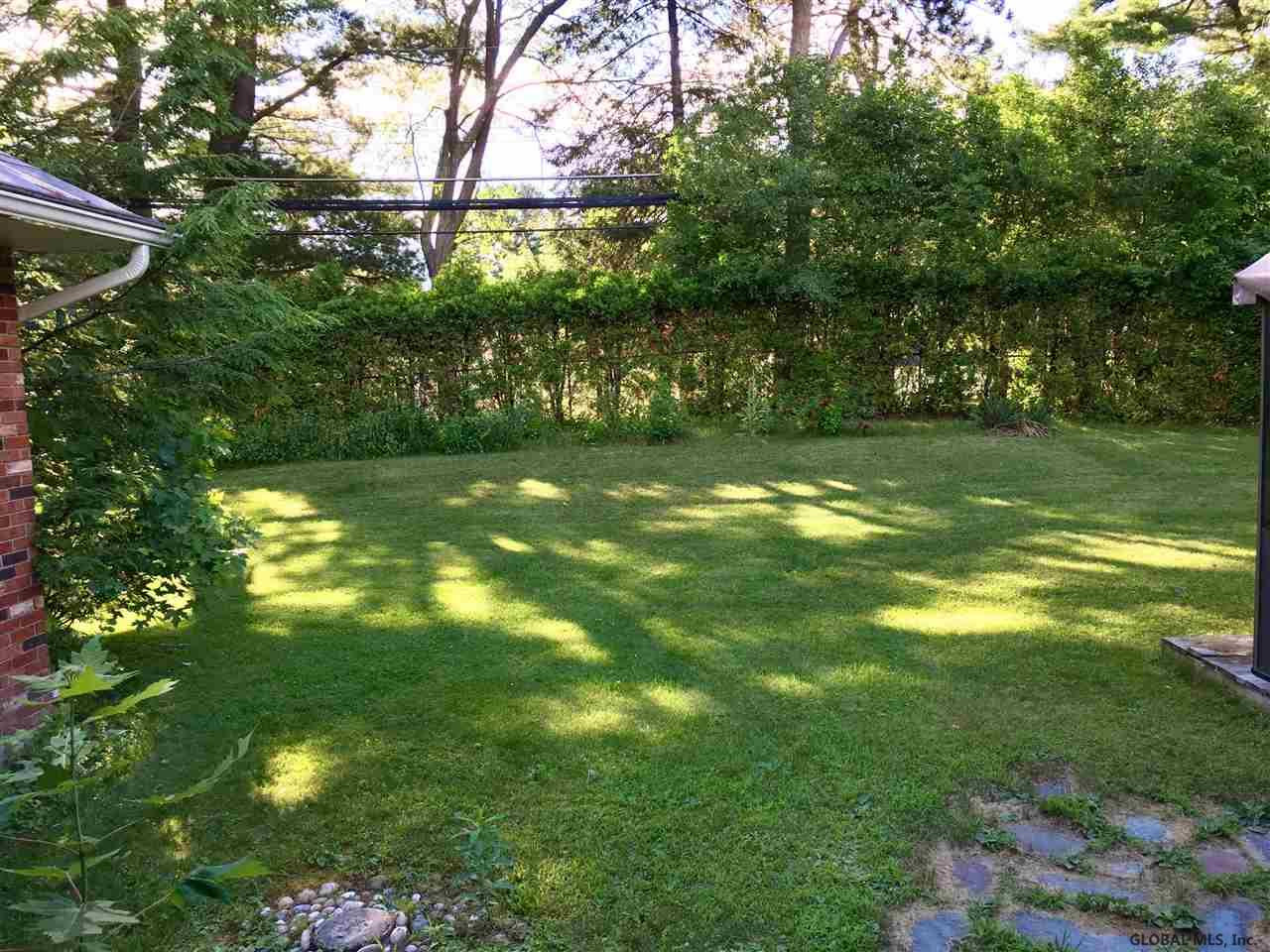 6 Witte Road Guilderland, NY 12203 - Photo 7 of 21 Photo 7