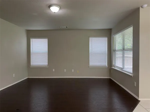 $2,300 | 3509 Apple Valley Way, Dallas, TX 75227