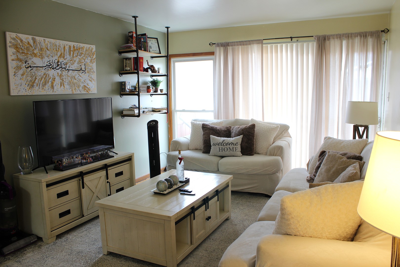 605 North Wolf Road, Unit C12 Hillside, IL 60162 - Photo 3 of 18 Gallery Image 3