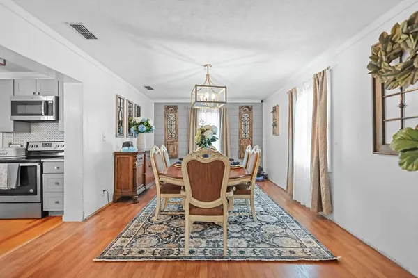 $349,900 | 154 Avalon Street, Nahunta, GA 31553