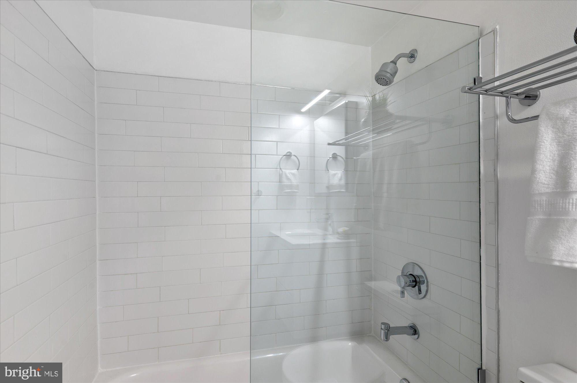 1301 20th Street Northwest, Unit 910 Washington, DC 20036 - Photo 20 of 37 Updated Bath