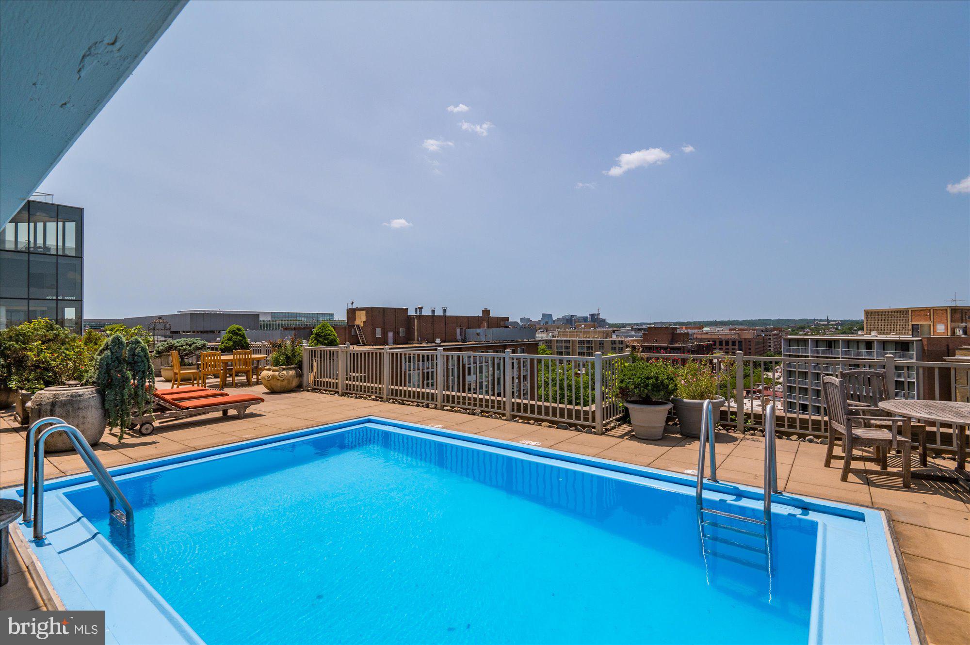 1301 20th Street Northwest, Unit 910 Washington, DC 20036 - Photo 25 of 37 Roof Pool