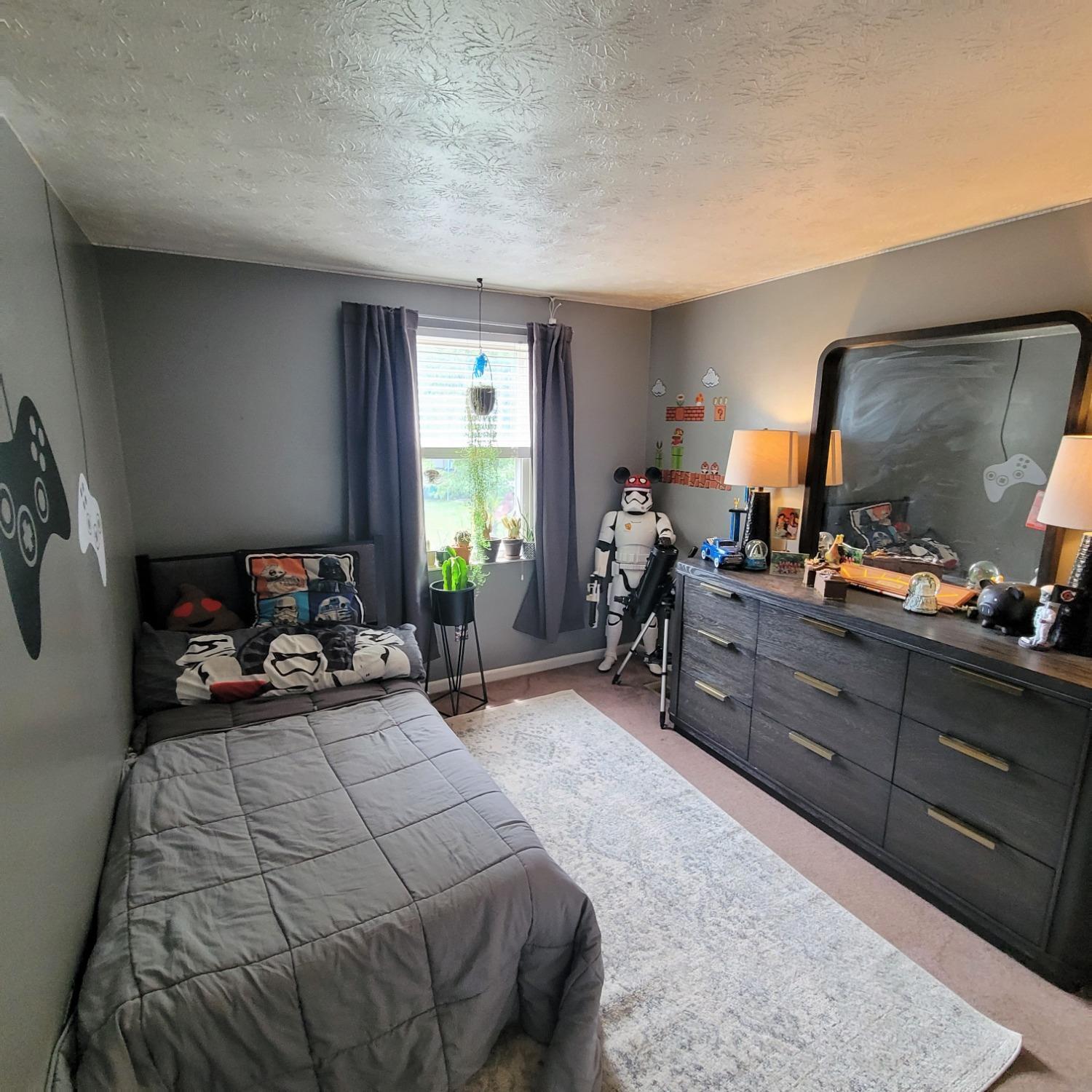 687 Woodgate Road Cincinnati, OH 45244 - Photo 15 of 27 Gallery Image 15